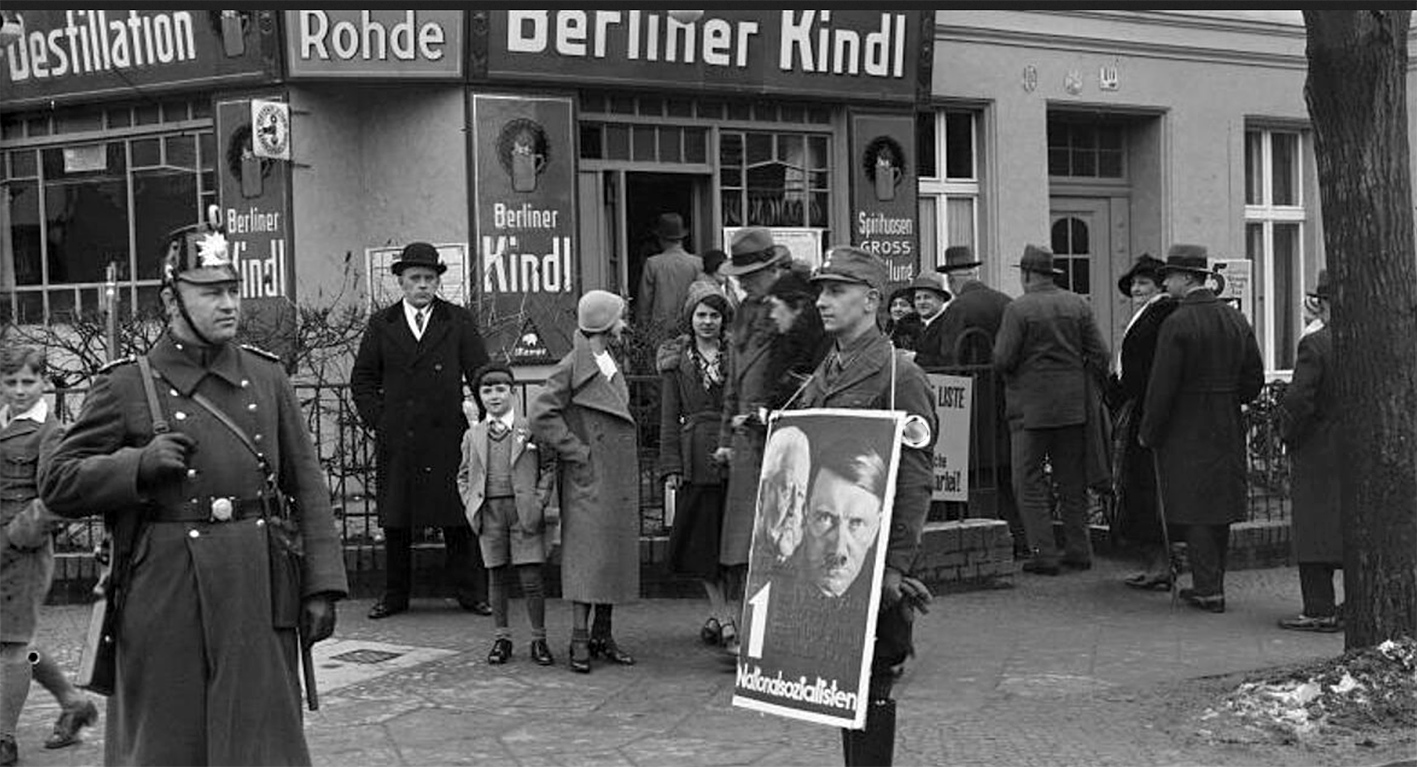 Ein Wahllokal in Berlin, 5. März 1933